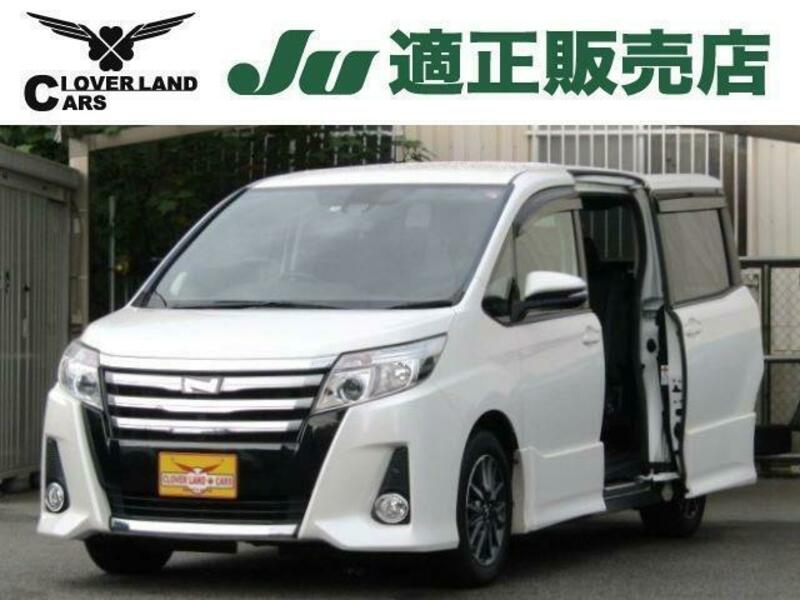 TOYOTA　NOAH