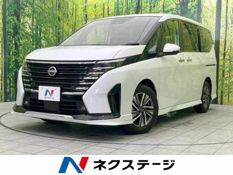 NISSAN　SERENA