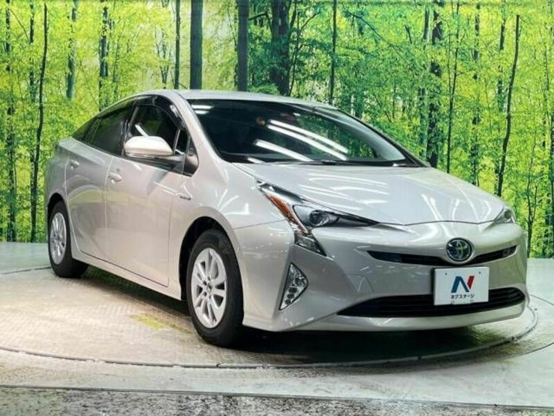 PRIUS-16