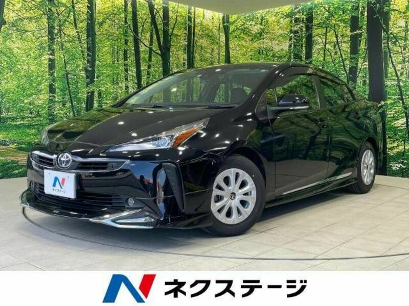 TOYOTA　PRIUS