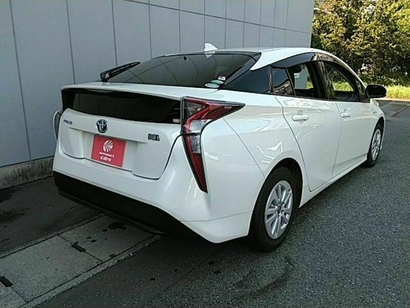 PRIUS-15