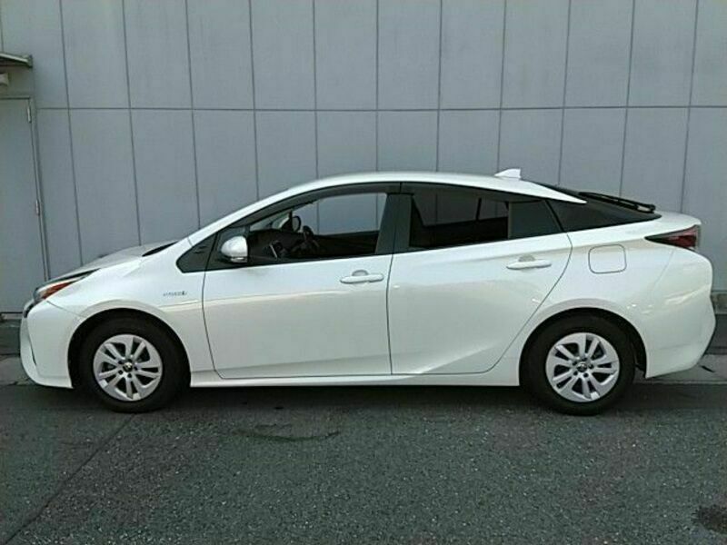 PRIUS-19