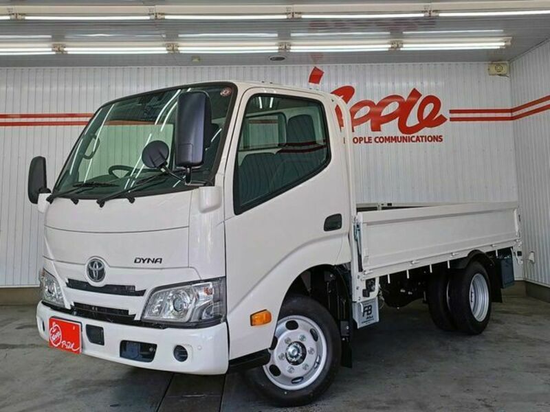 TOYOTA　DYNA