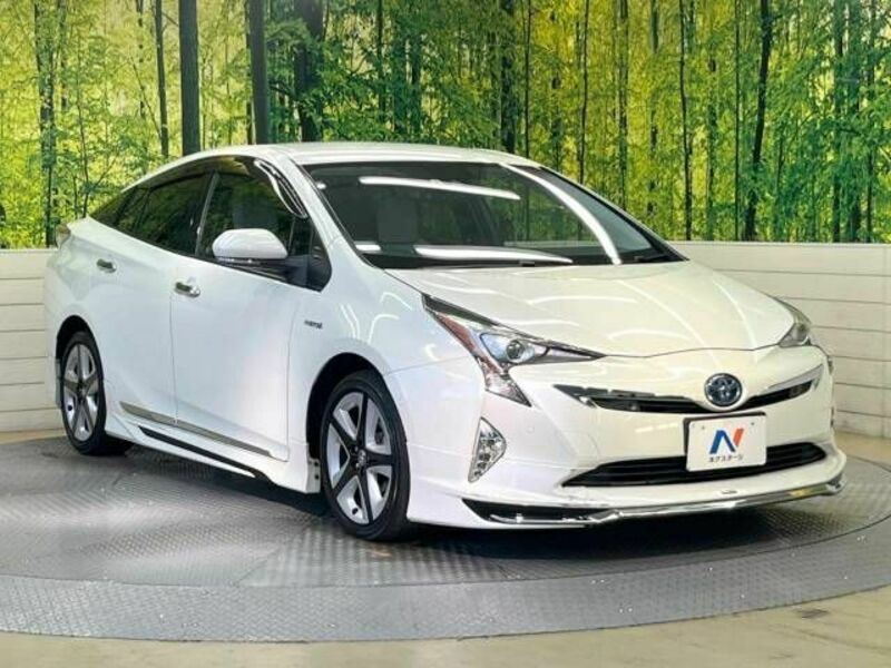 PRIUS-16