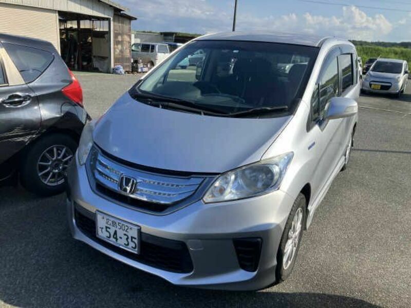 HONDA　FREED HYBRID