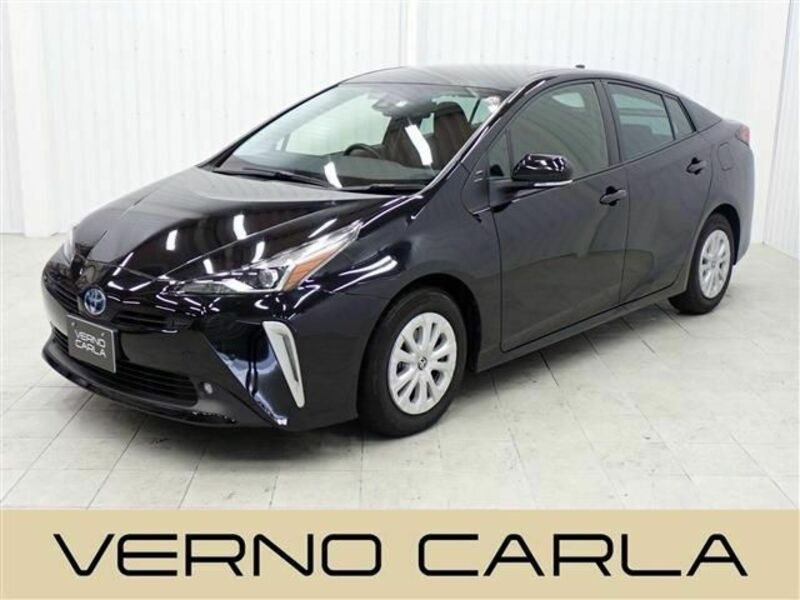 TOYOTA　PRIUS