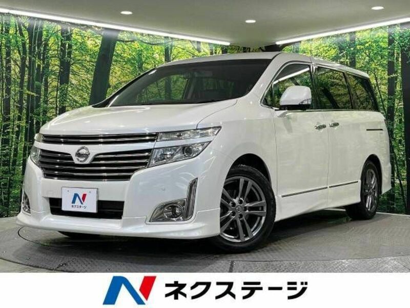 NISSAN　ELGRAND