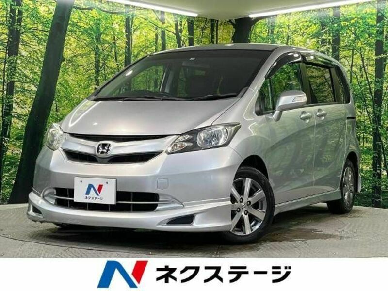 HONDA　FREED