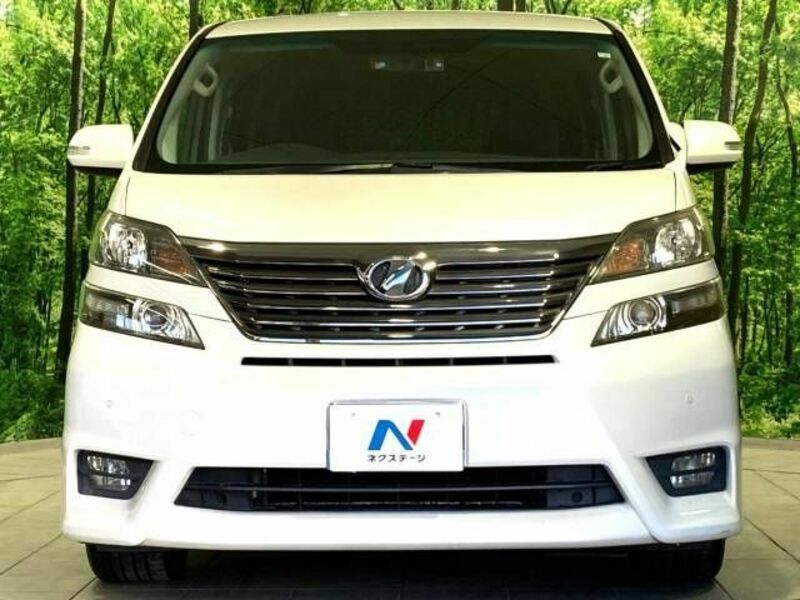 VELLFIRE-15