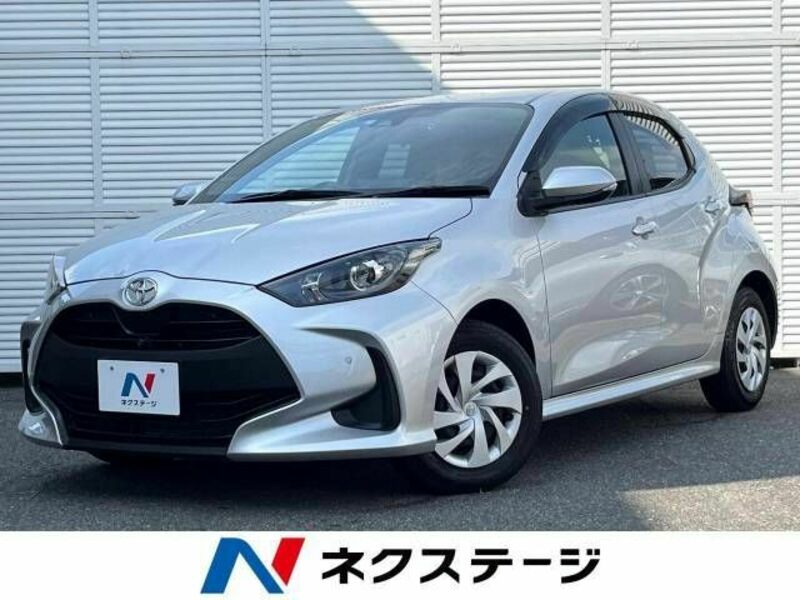 TOYOTA　YARIS