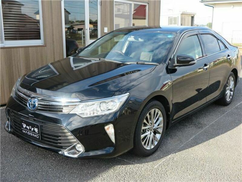 TOYOTA　CAMRY