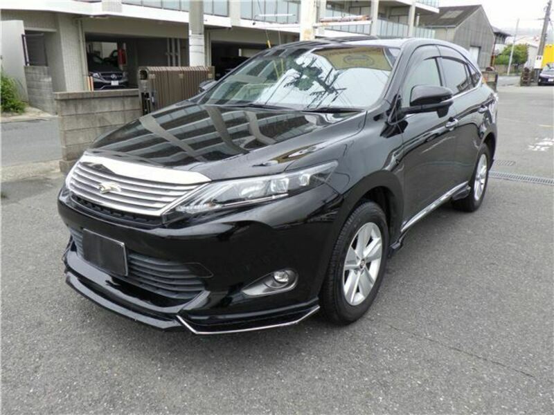 TOYOTA　HARRIER