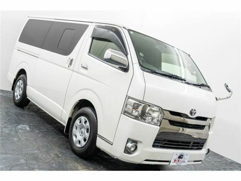 HIACE VAN-7