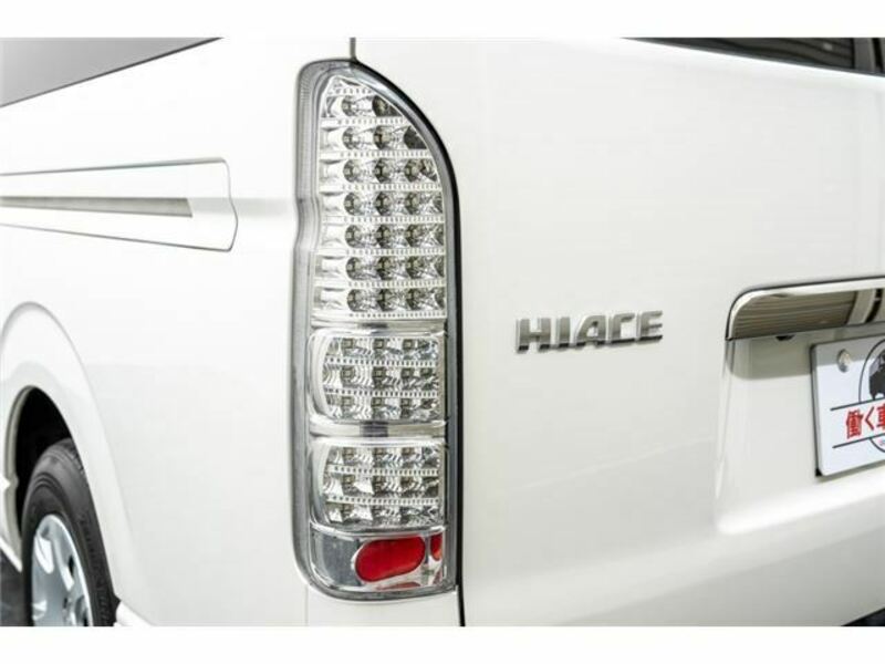 HIACE VAN-16