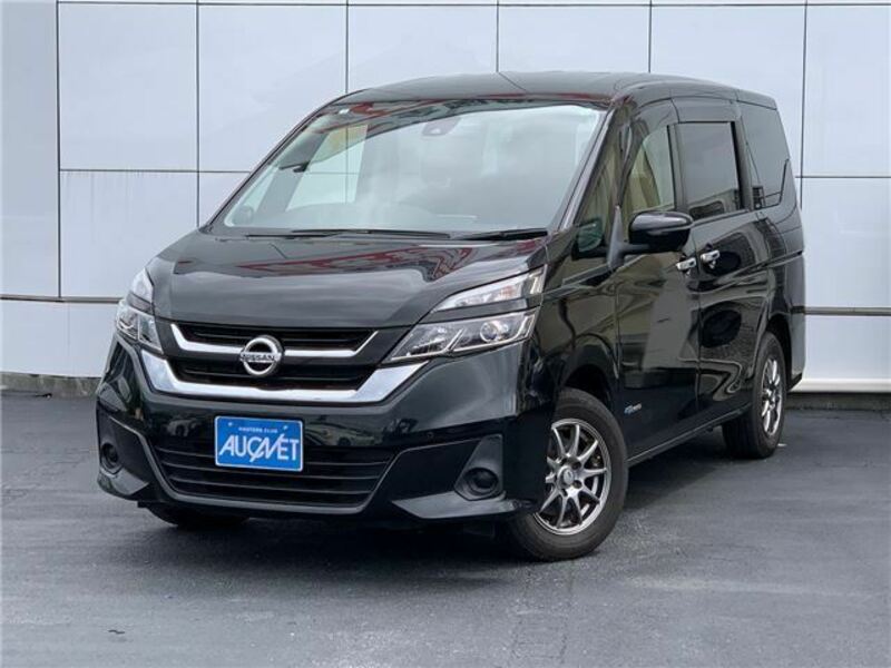 NISSAN　SERENA