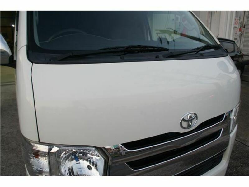 HIACE VAN-11