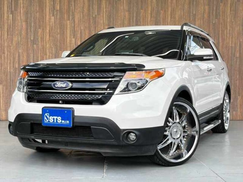 FORD　EXPLORER