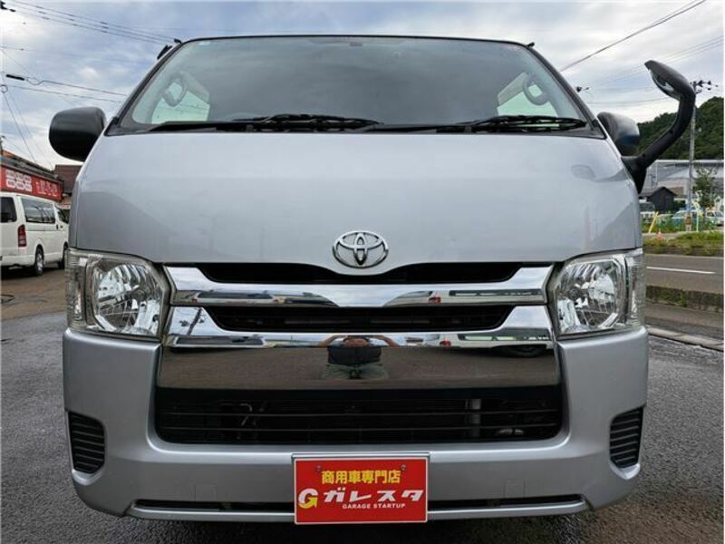 HIACE VAN-3