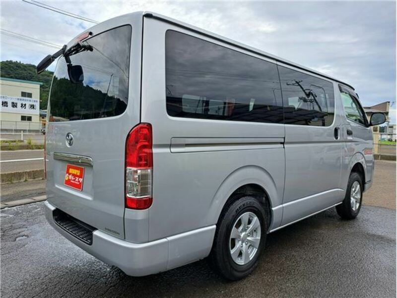 HIACE VAN-23