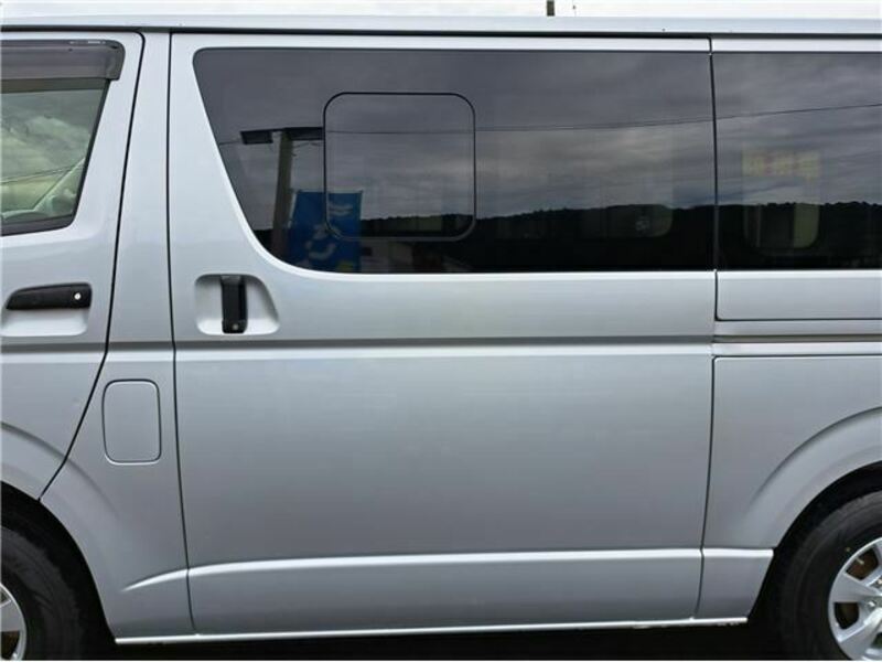 HIACE VAN-26