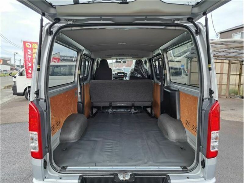 HIACE VAN-39