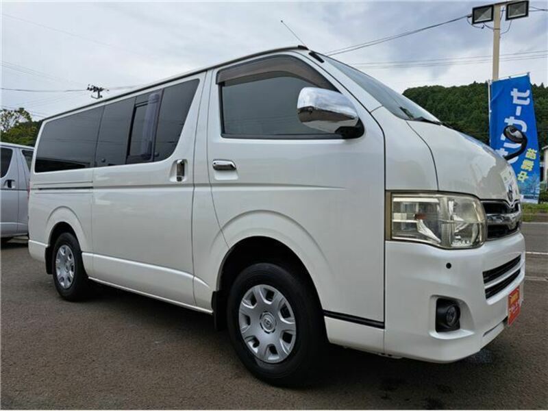 HIACE VAN-22