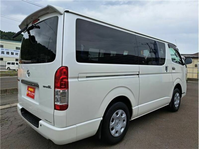 HIACE VAN-24