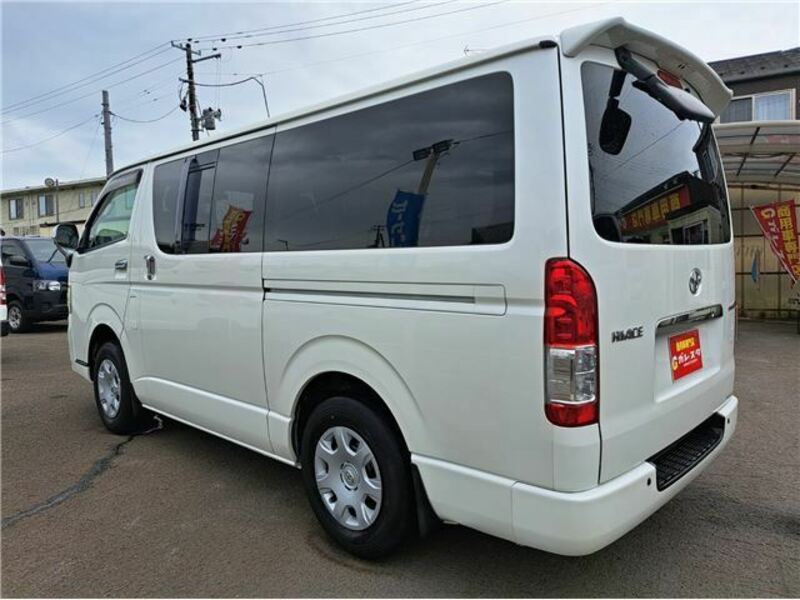 HIACE VAN-26