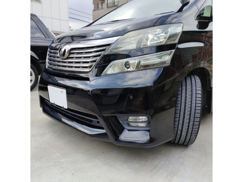 VELLFIRE-10