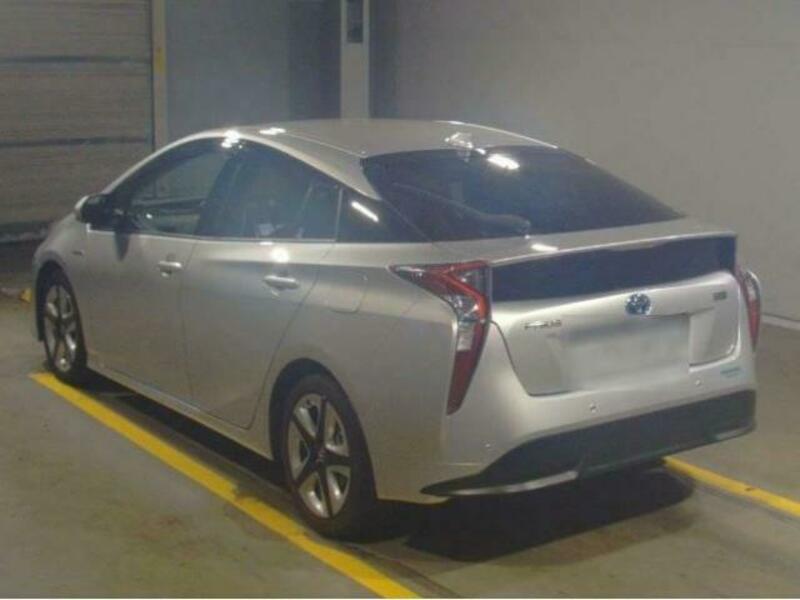 PRIUS-1