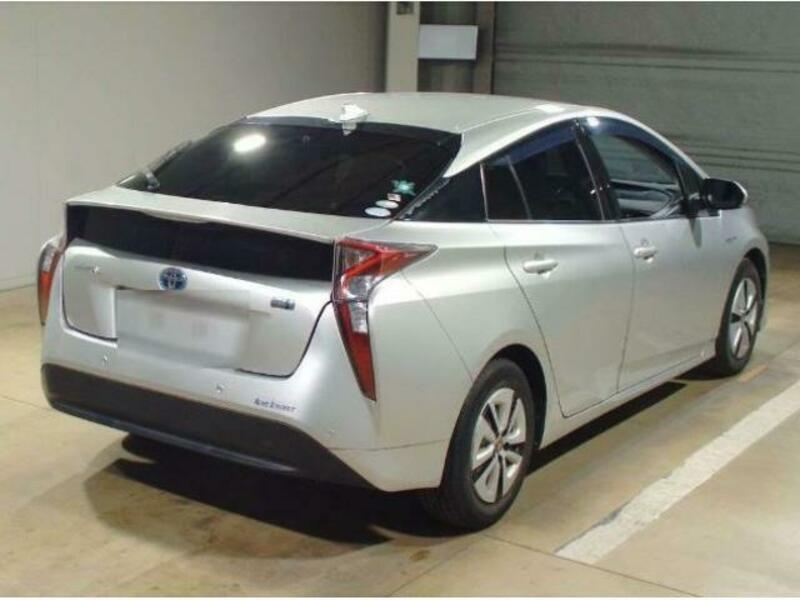 PRIUS-1