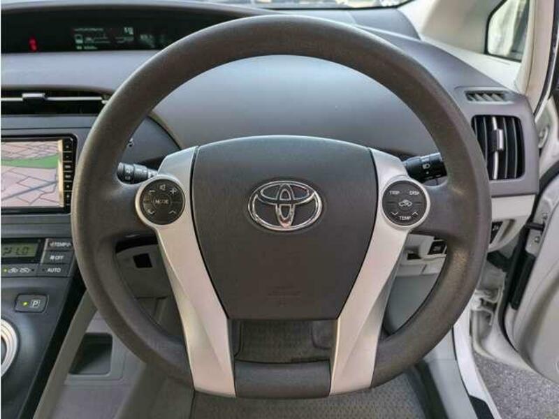 PRIUS-15