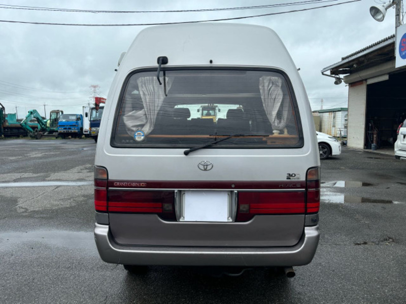 HIACE-1