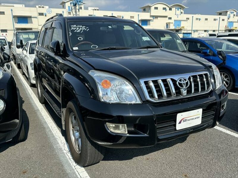 TOYOTA　LAND CRUISER PRADO