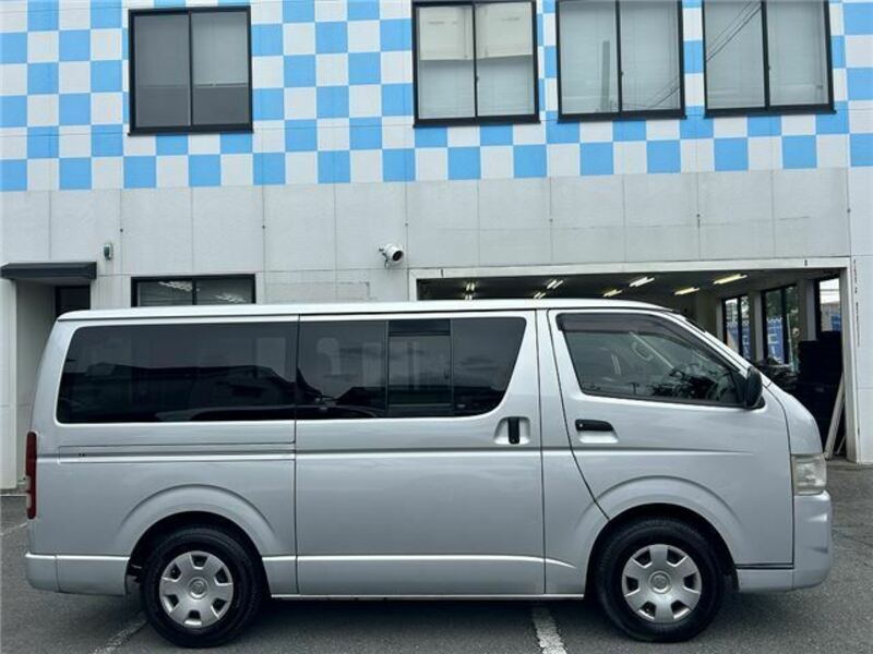 HIACE VAN-6