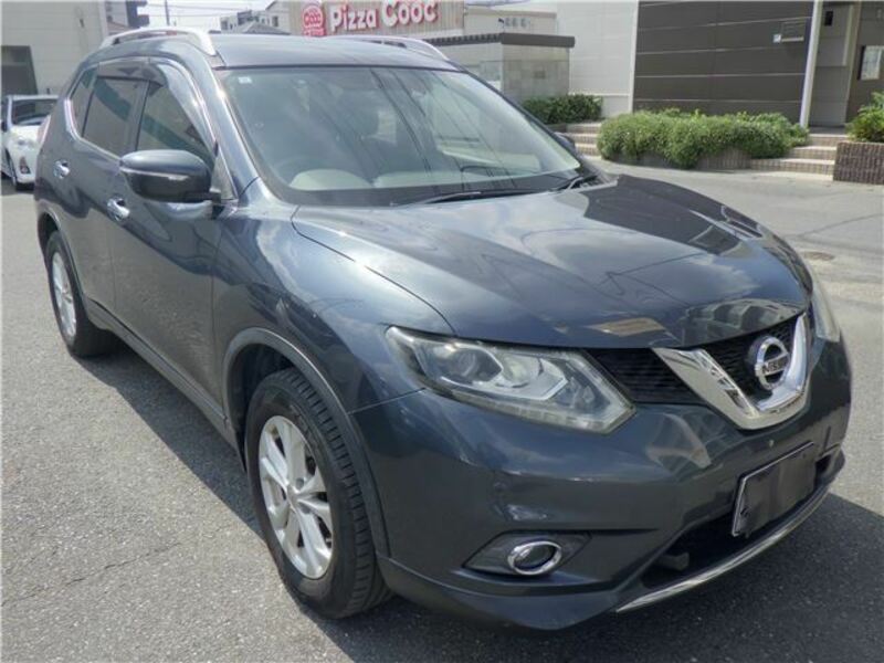 X-TRAIL-1