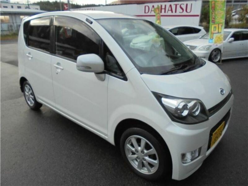 DAIHATSU　MOVE