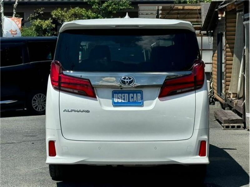 VELLFIRE-5