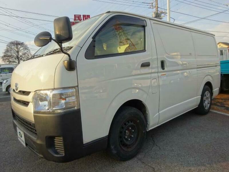 HIACE VAN-12