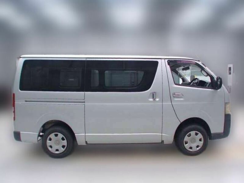 HIACE VAN-6