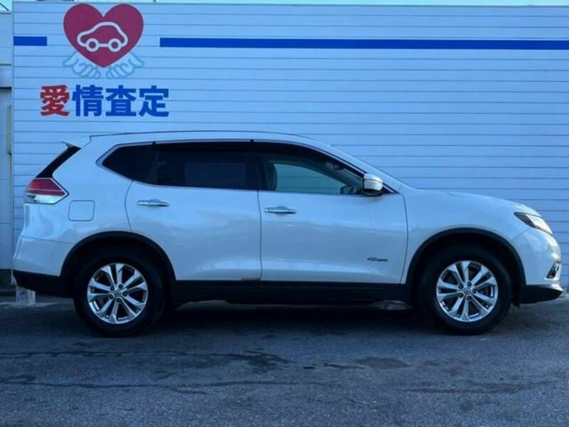 X-TRAIL-7