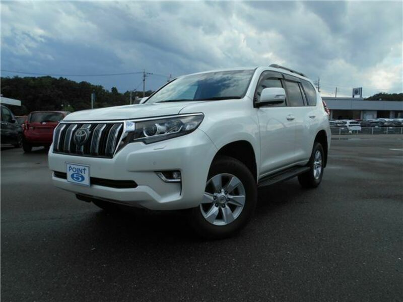 TOYOTA　LAND CRUISER PRADO