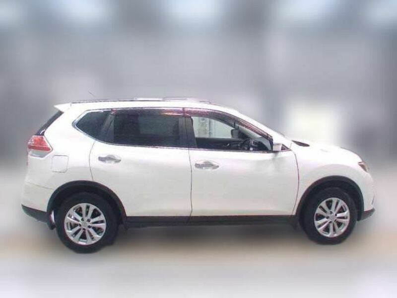 X-TRAIL-4