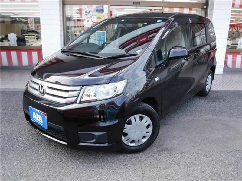 HONDA　FREED SPIKE