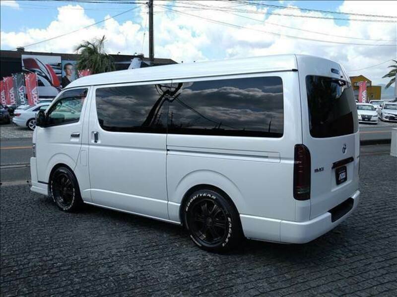 HIACE-1