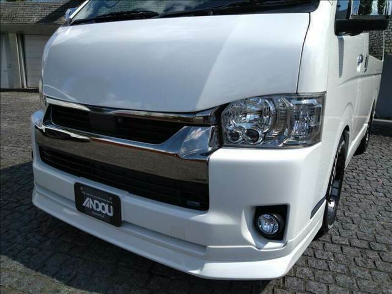 HIACE-7