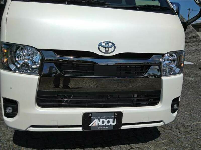 HIACE-7