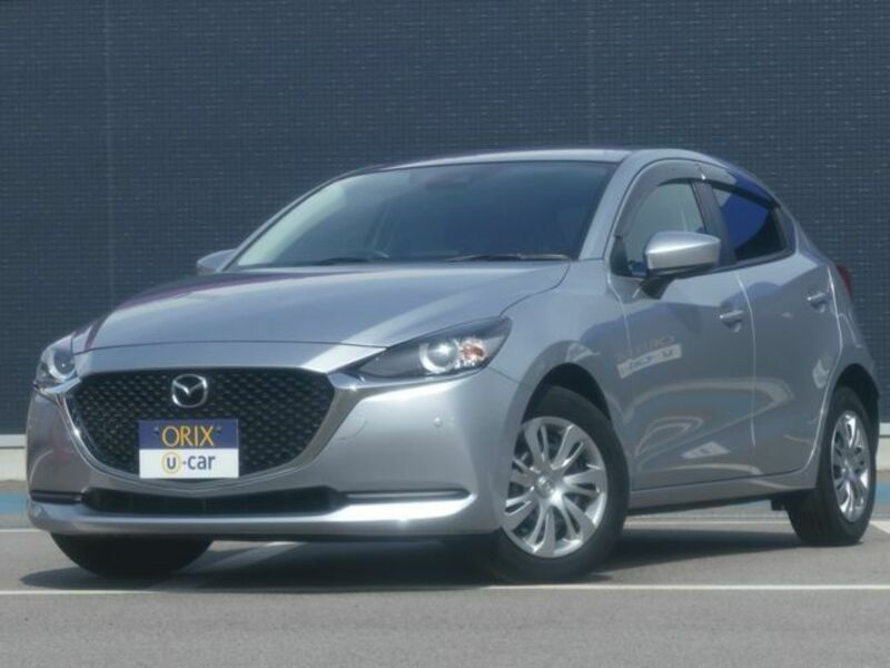 MAZDA2