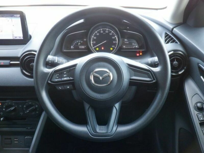 MAZDA2-3