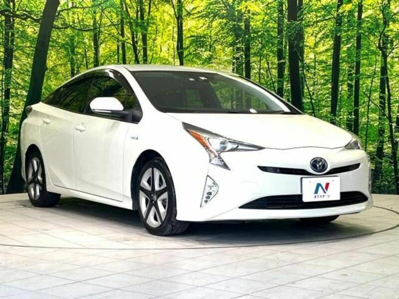 PRIUS-16